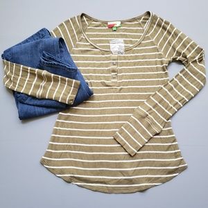 Modcloth Fervour Olive Thermal Top 🌻☕